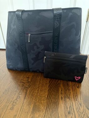 Prenelove weekend bag.